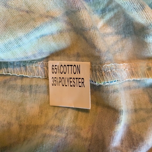 JUSTFASHIONNOW Multi Color Floral Tee size 2XL - Picture 6 of 6